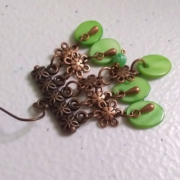 Intricate Boho Floral Chandelier Dangle Earrings! Shell & Copper Forest Magic - Picture 5 of 8
